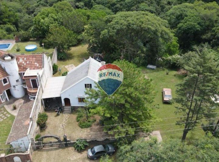 VENTA CASA 3 DORMITORIOS -B° ALTO LA VIÑA 5