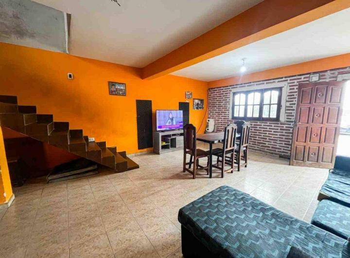 VENTA CASA  B°ALTO COMEDERO 3