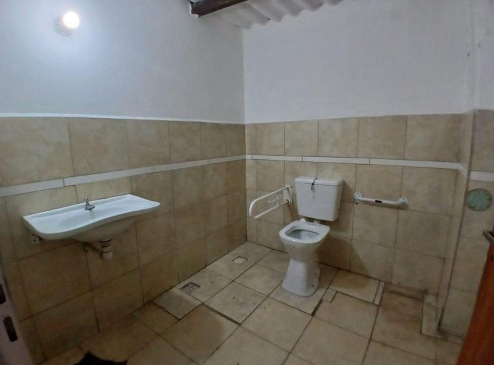 ALQUILER LOCAL 200M2  - B° CENTRO PERICO 3
