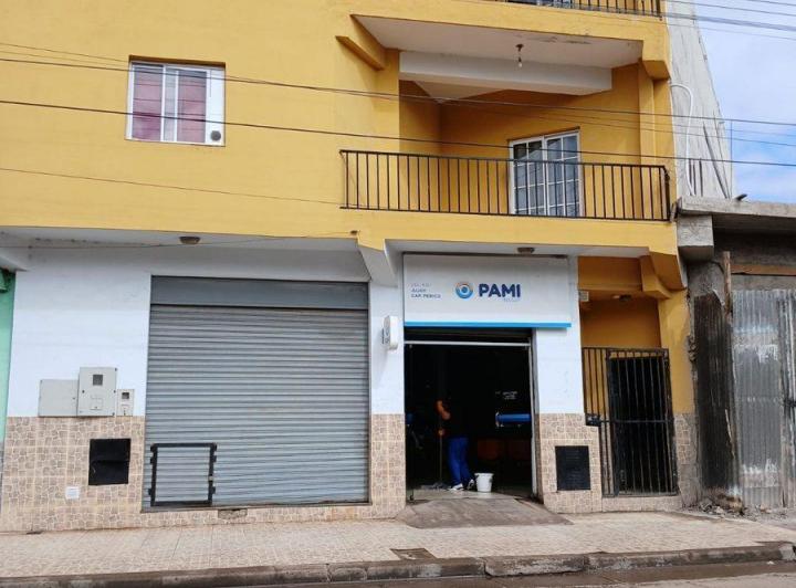 ALQUILER LOCAL 200M2  - B° CENTRO PERICO 2