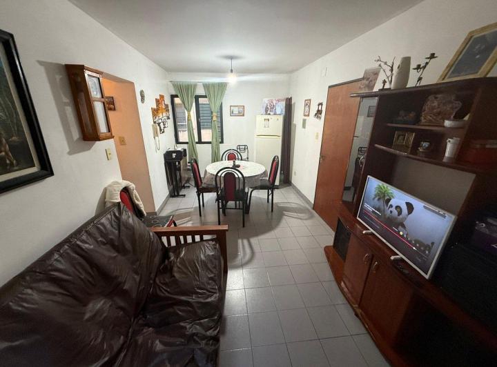VENTA DEPARTAMENTO 3 DORM. AV. 19 DE ABRIL 4