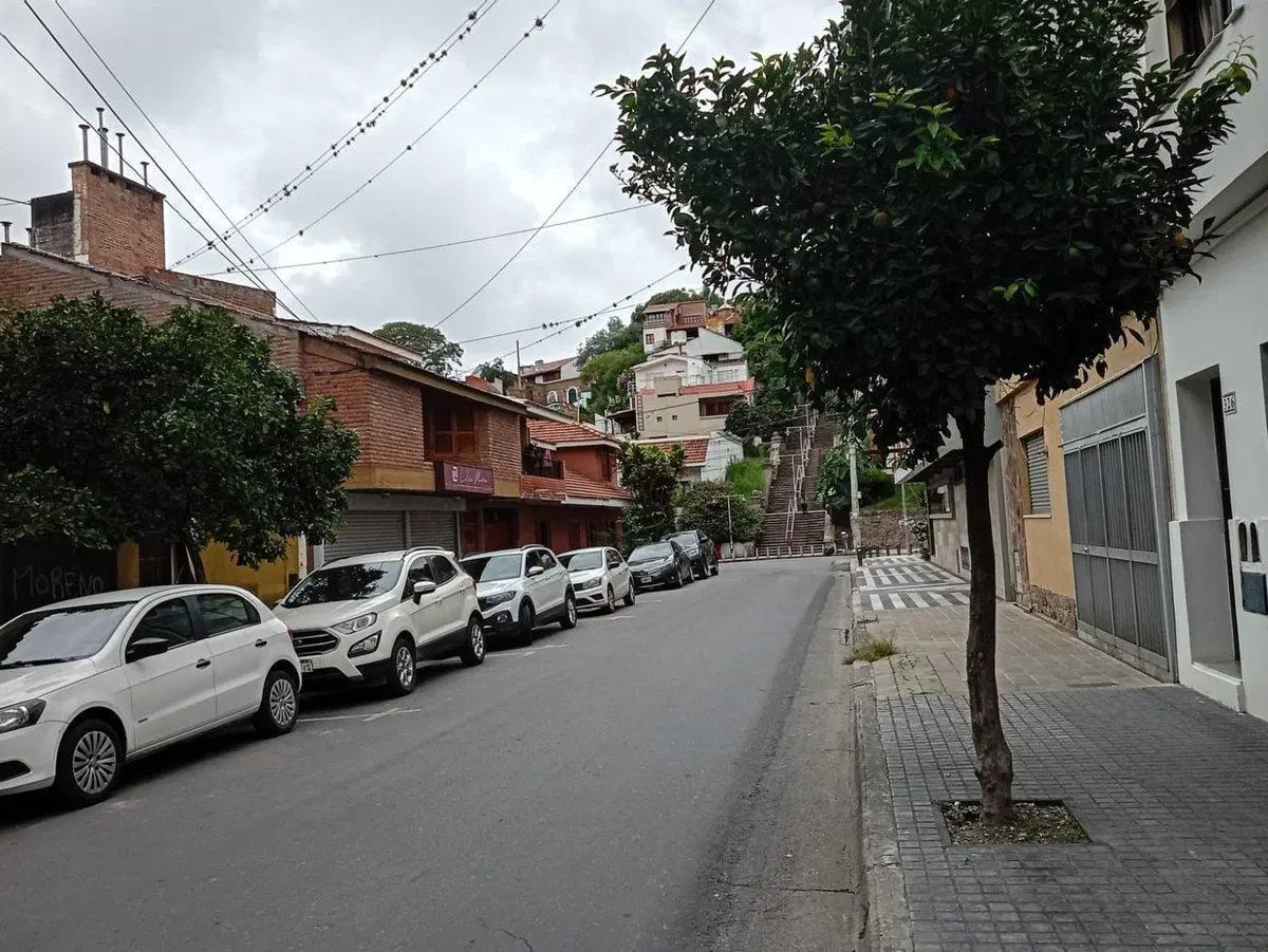 Alquiler Cochera , Calle Gral Paz 335 3