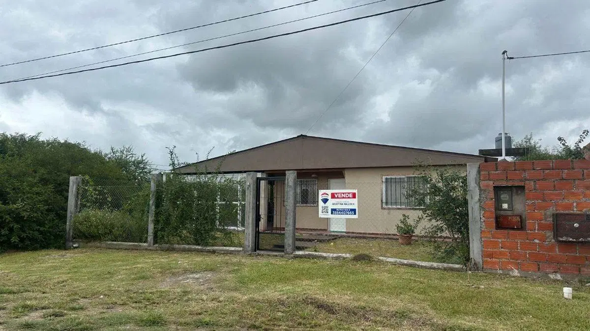 VENTA CASA - 2 HAB – B° LOS PERALES ADIUNJU 2