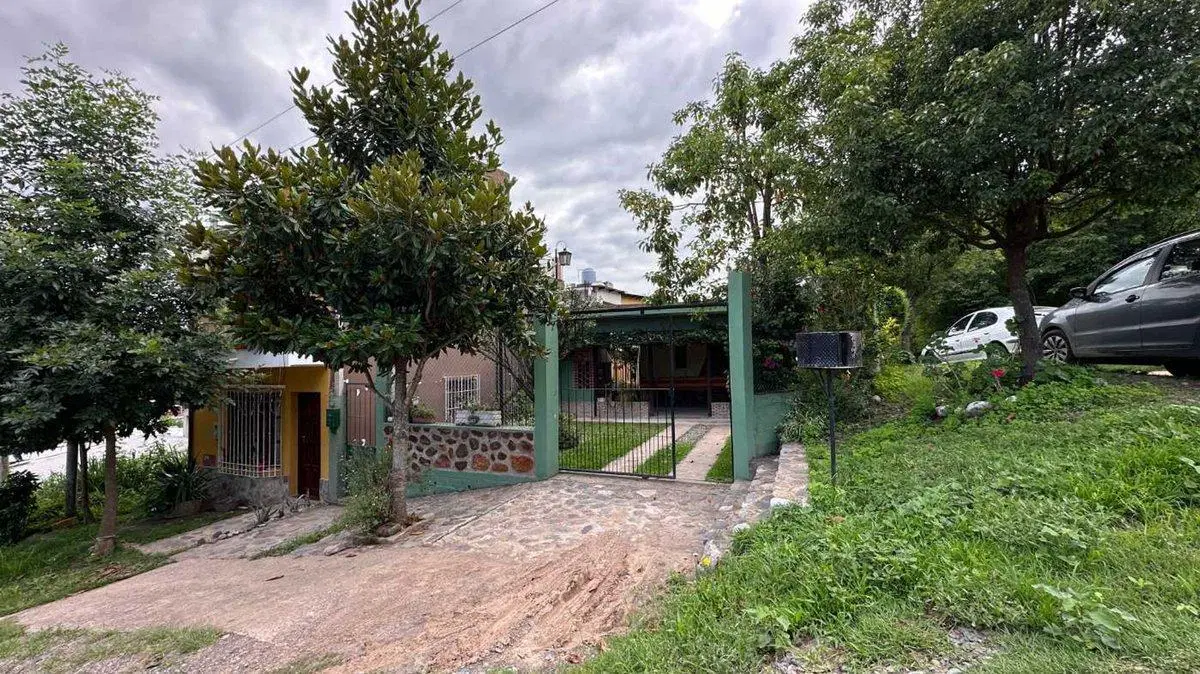 VENTA CASA 1 DORMITORIO VILLA JARDÍN DE REYES 2