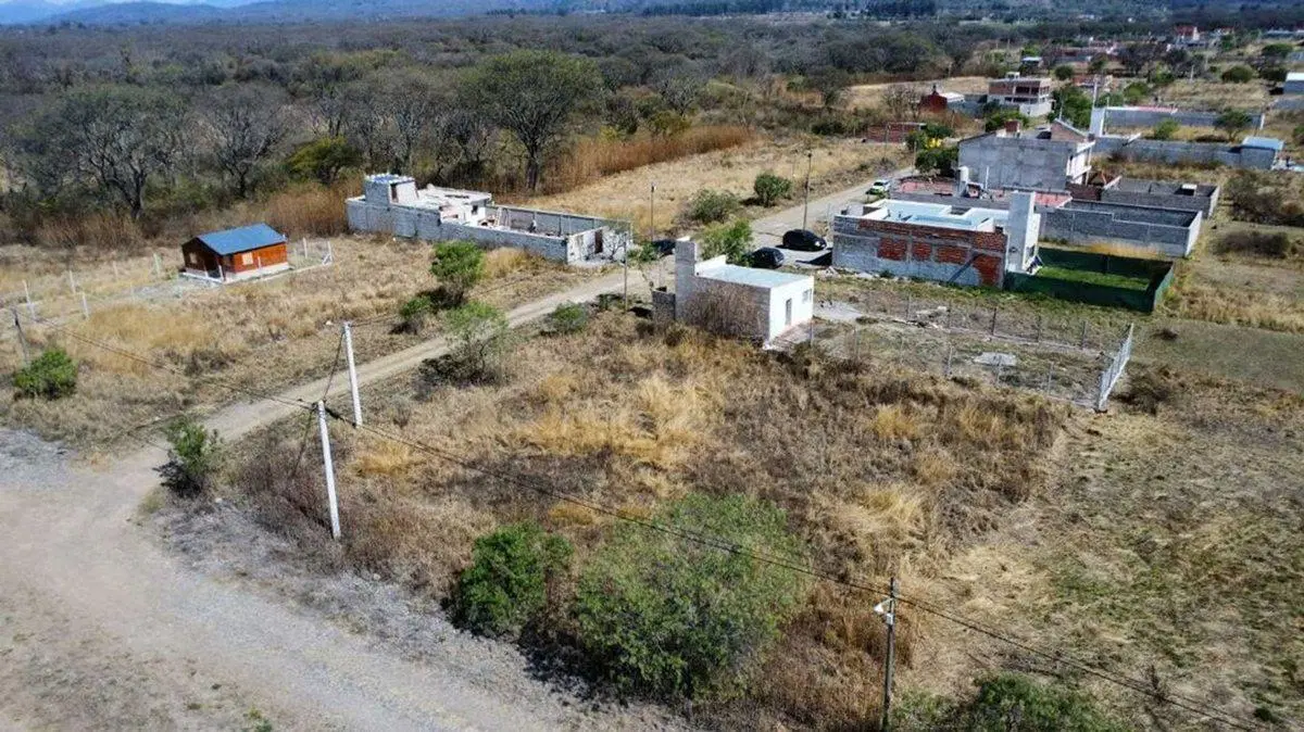 VENTA TERRENO 300m2 EN NUEVO ALISOS 3