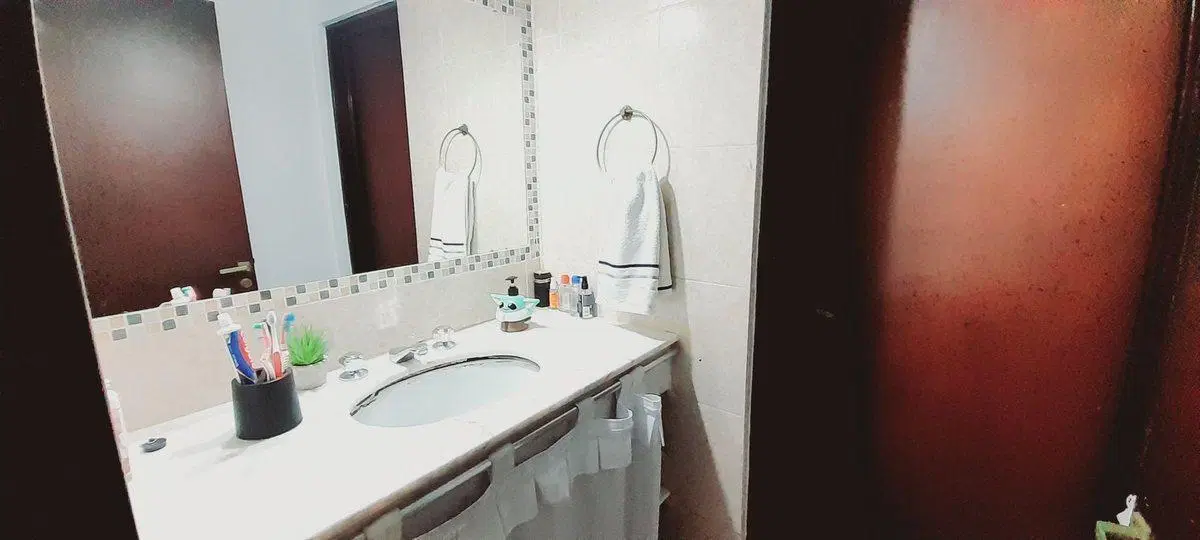 VENTA CASA DE 4 DORMITORIOS EN BAJO LA VIÑA 2