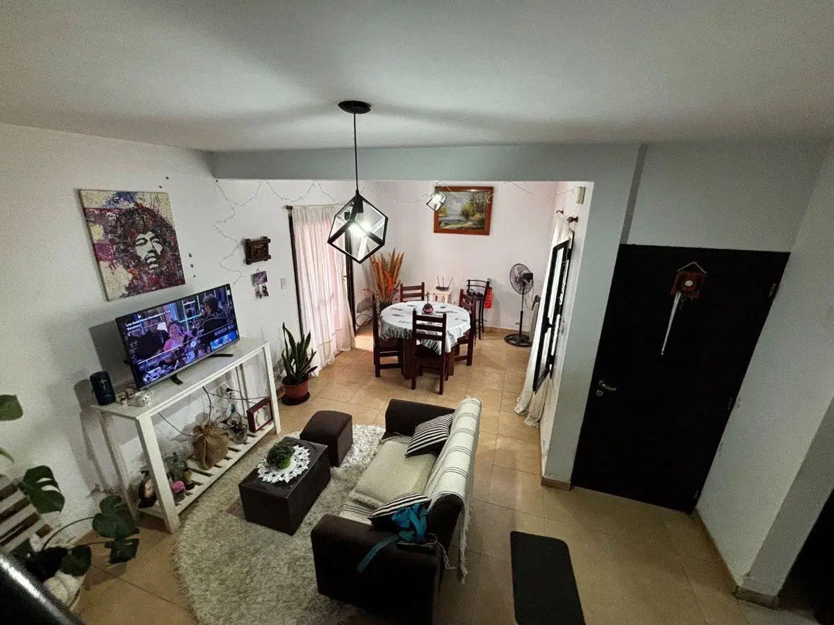 VENTA DUPLEX 4 DORMITORIOS EN Bº LOS PERALES 4