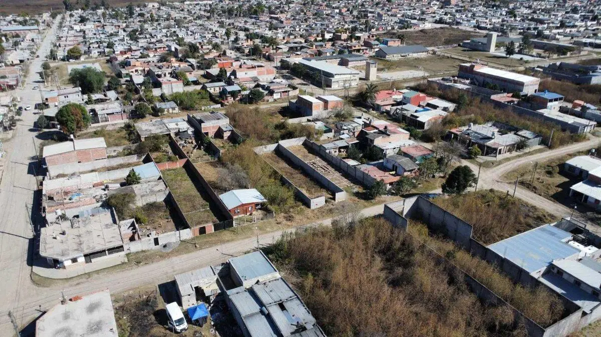 VENTA TERRENO 400M2 BARRIO SAN JOSÉ - PALPALÁ 2