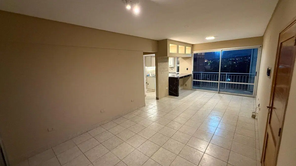 DEPARTAMENTO 3 DORMITORIOS EN VENTA EN B° CENTRO 2