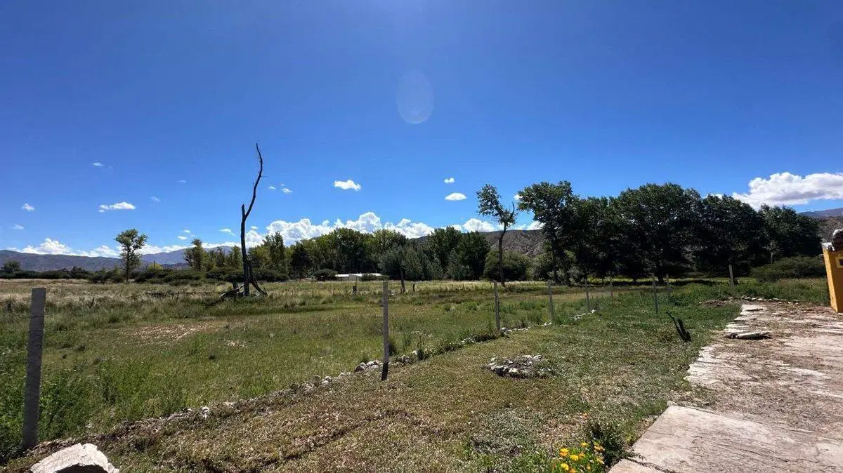 VENTA DE CASA SOBRE RN9 5000MTS2 PARAJE SAN ROQUE 5