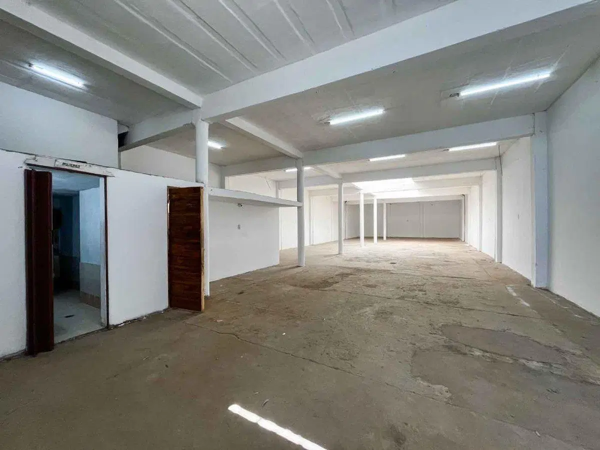 VENTA GALPÓN + DEPTO B° CERRO LAS ROSAS 5