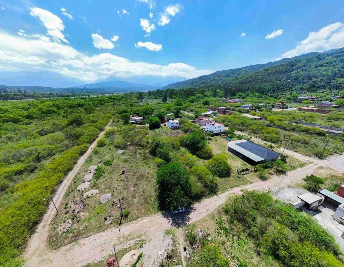 VENTA TERRENO 600M2 B ª LOS PERALES 3