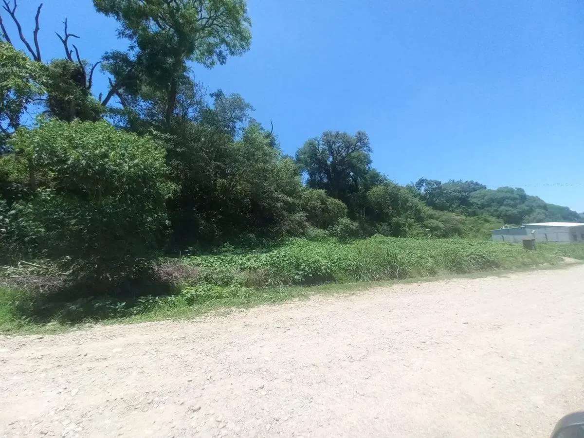 VENTA TERRENO EN BARRIO LAS MORAS 815,11 m² 2