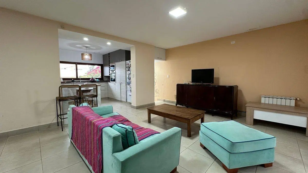 VENTA CASA 300 M² -  4 DORM. - B° ALTO PADILLA 5