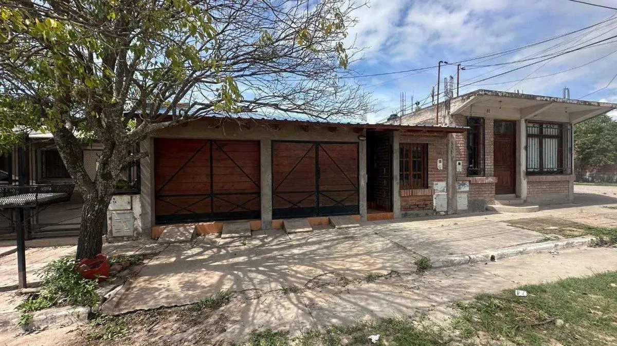 VENTA CASA B° LA POSTA PERICO-216M2-3 DORMITORIOS 3