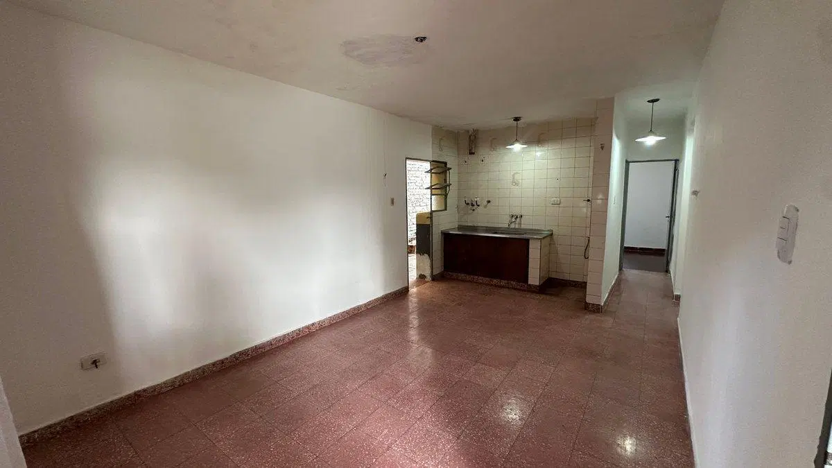 VENTA CASA 5 DORMITORIOS B° SAN PEDRITO 3