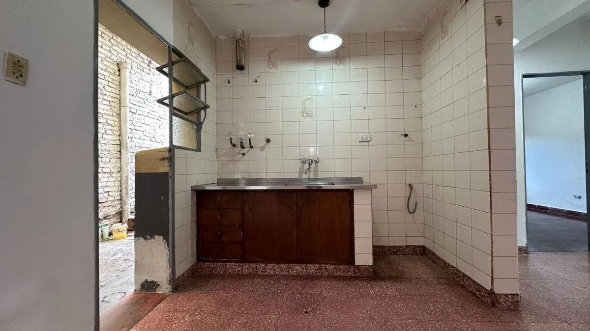 VENTA CASA 5 DORMITORIOS B° SAN PEDRITO 4