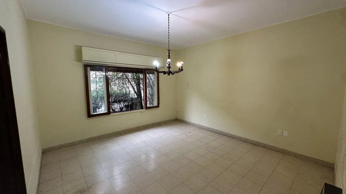VENTA CASA C/COCHERA ZONA PARQUE SAN MARTIN 2