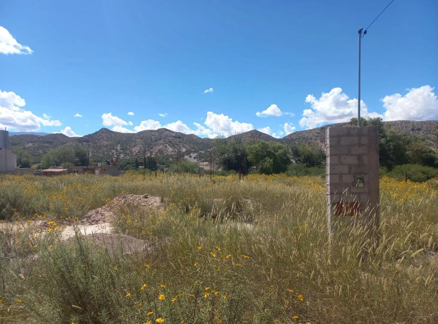 VENTA TERRENO HUMAHUACA 300 m² 3