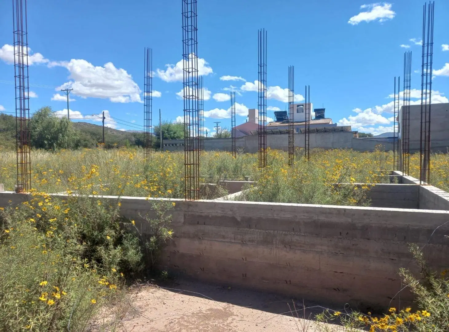 VENTA TERRENO HUMAHUACA 300 m² 5