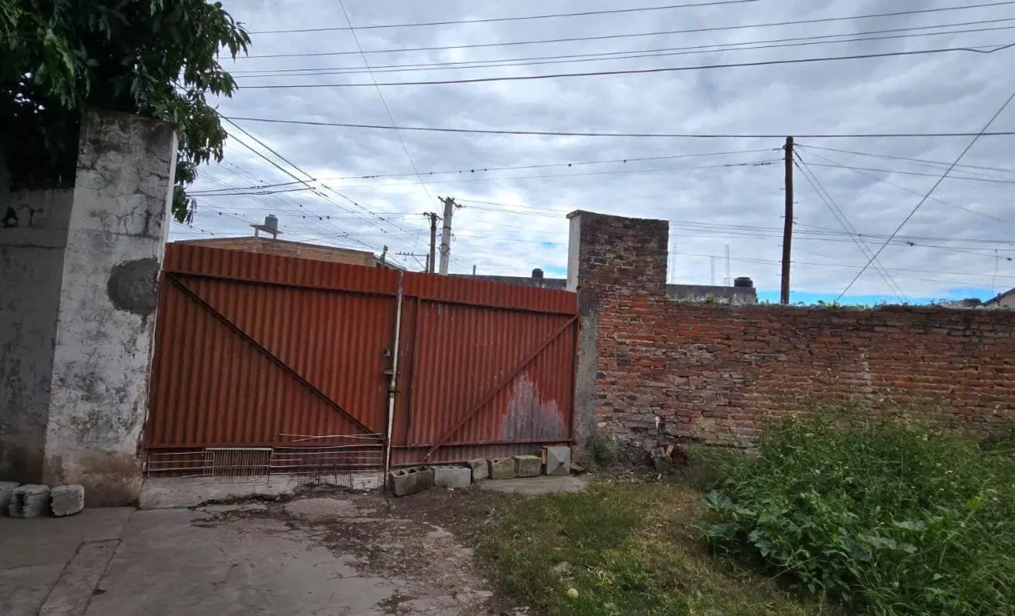 VENTA TERRENO EN ESQUINA SAN PEDRITO 3