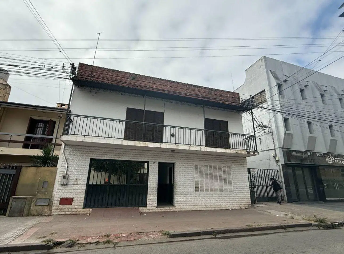 ALQUILER COMERCIAL CASA RAMIREZ DE VELAZCO 3