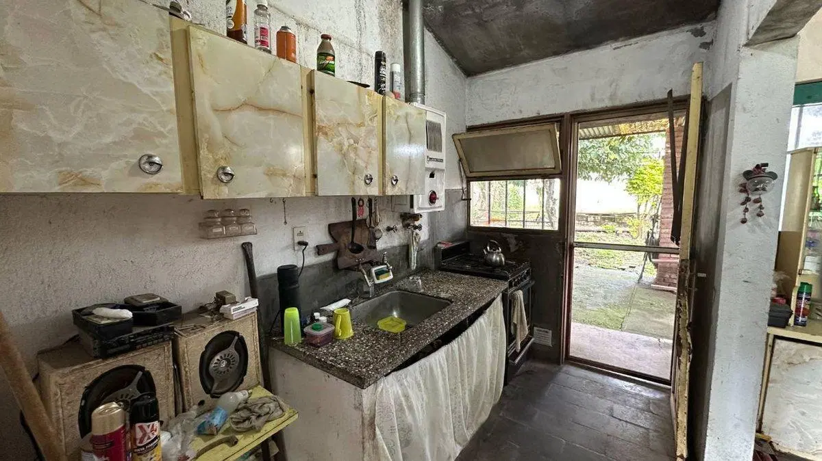 CASA EN VENTA 2 DORMITORIOS ALTO COMEDERO 3