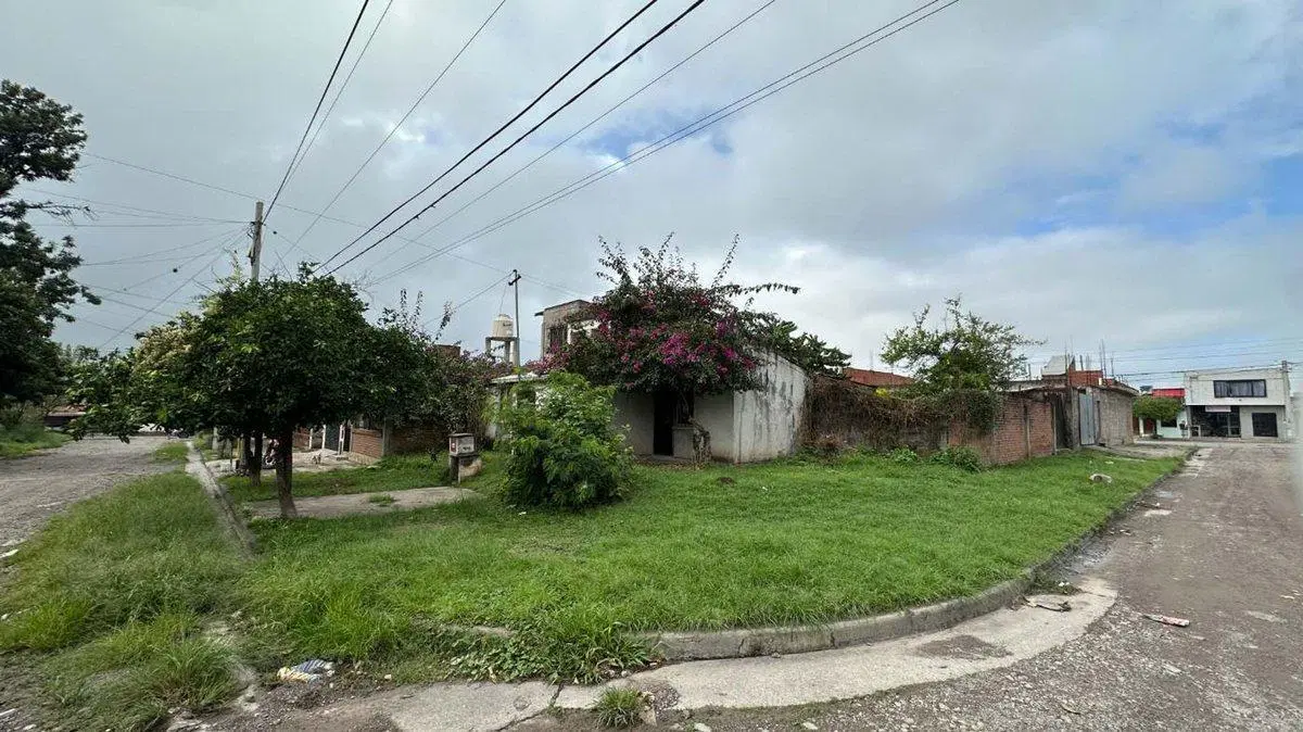 CASA EN VENTA 2 DORMITORIOS ALTO COMEDERO 4