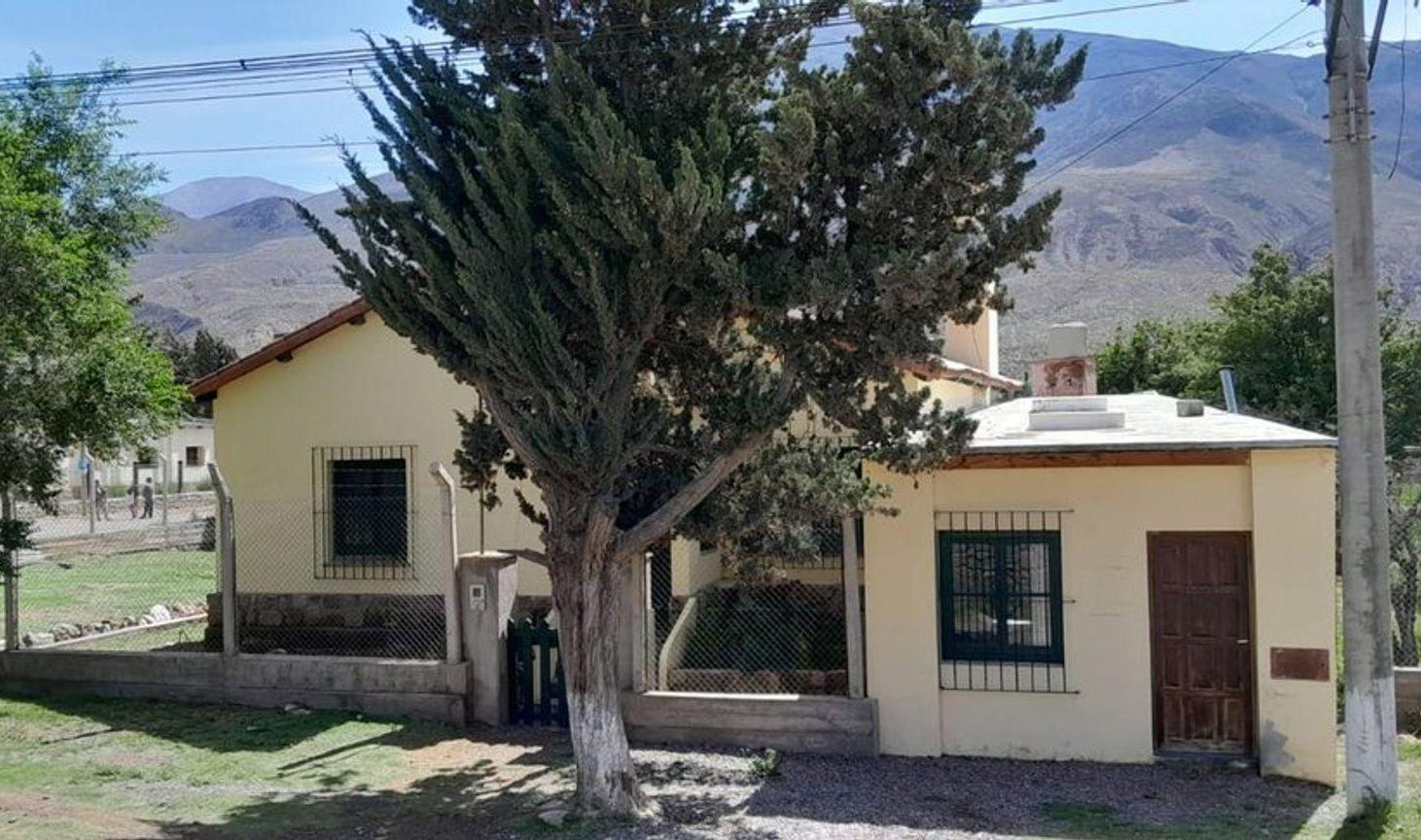 VENTA CASA HUACALERA SOBRE RUTA