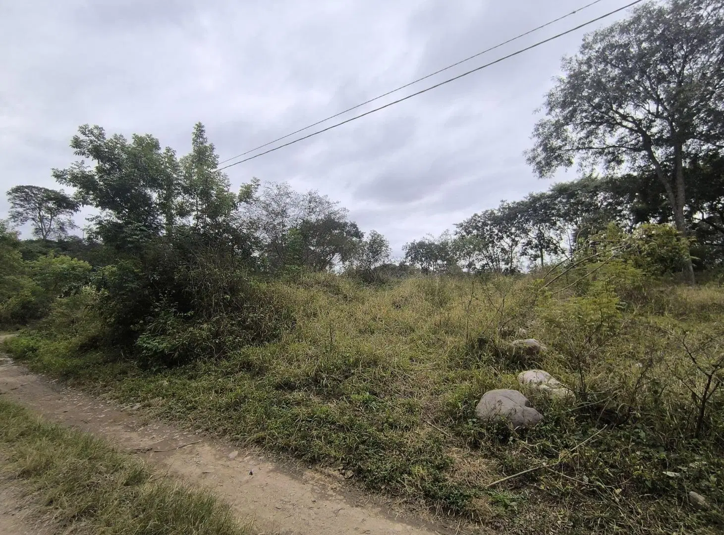 VENTA TERRENO 600m2 ESQUINA LAGUNAS DEL CEIBAL 3