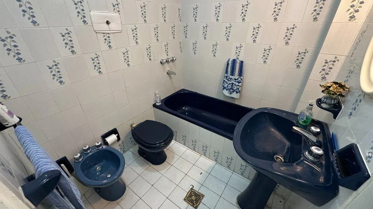 VENTA CASA 5 DORMITORIOS – B° CENTRO 5