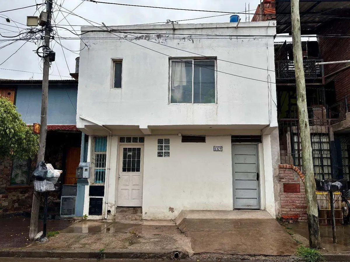 VENTA 5 DEPARTAMENTOS EN Bº SAN FRANCISCO DE ALAVA 4