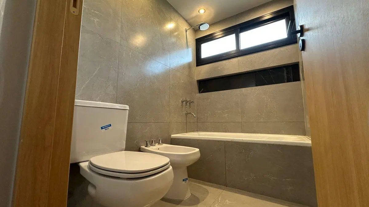 VENTA DEPARTAMENTO 2 DORMITORIOS B° LOS PERALES 5