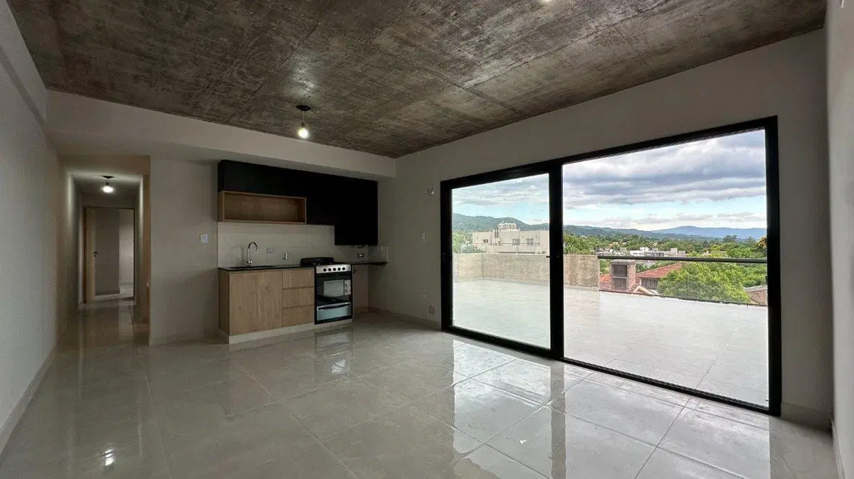 VENTA DEPARTAMENTO SEMI PISO B° LOS PERALES 2