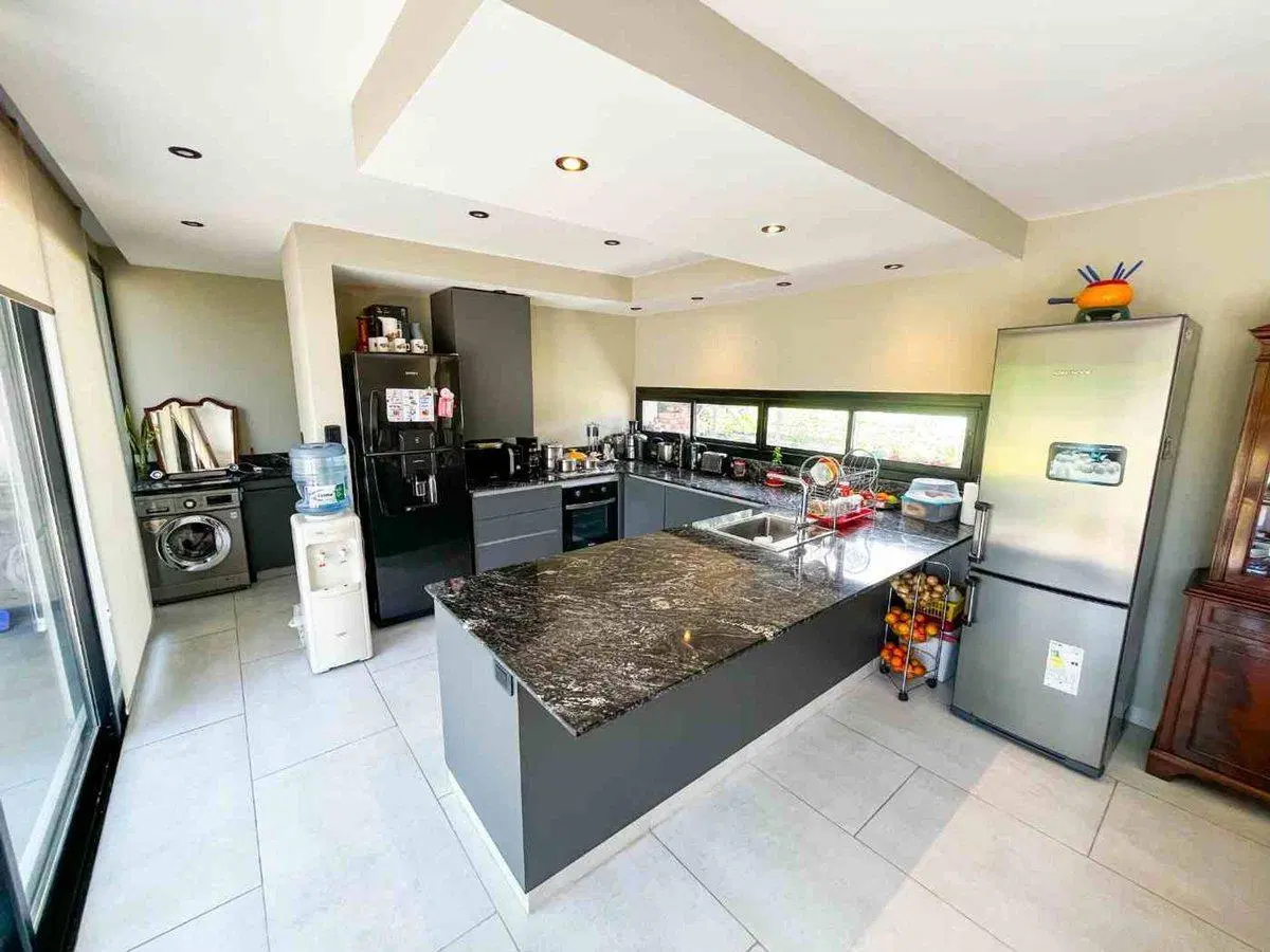VENTA CASA  LOS ALISOS 5