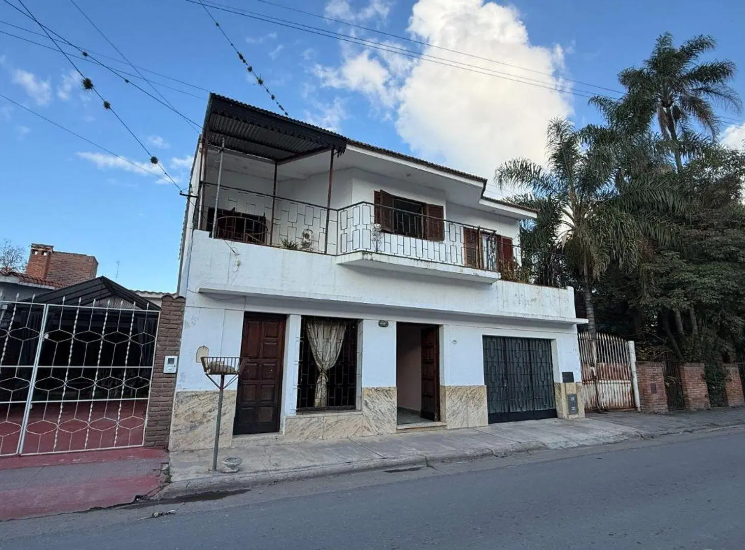 VENTA CASA 600 m2 - 10 AMB- EL CARMEN 2