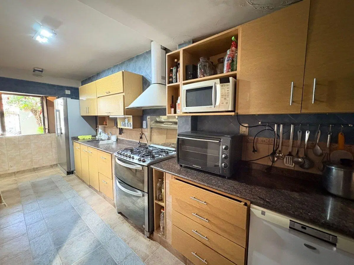 VENTA CASA DUPLEX B° SANTA ANA- PERICO 135M2 3