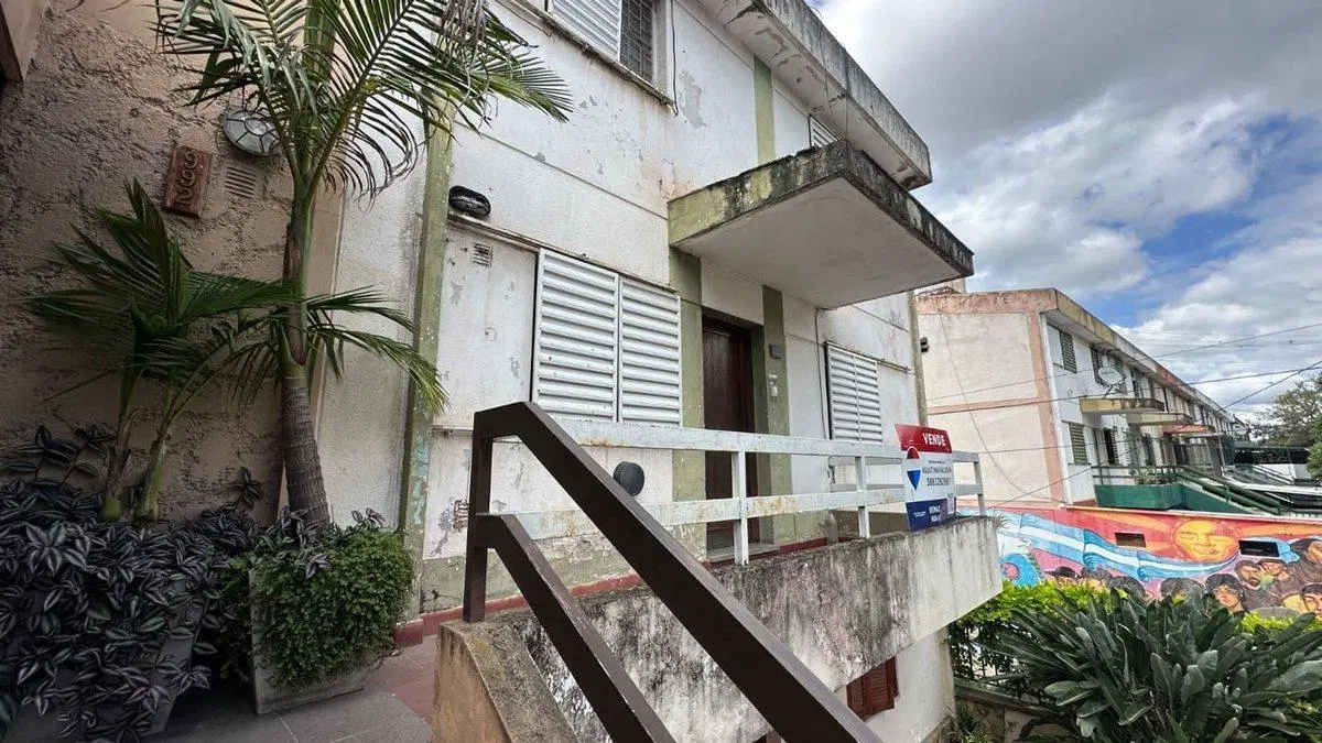 VENTA PH 3 DORMITORIOS B° CORONEL ARIAS 4