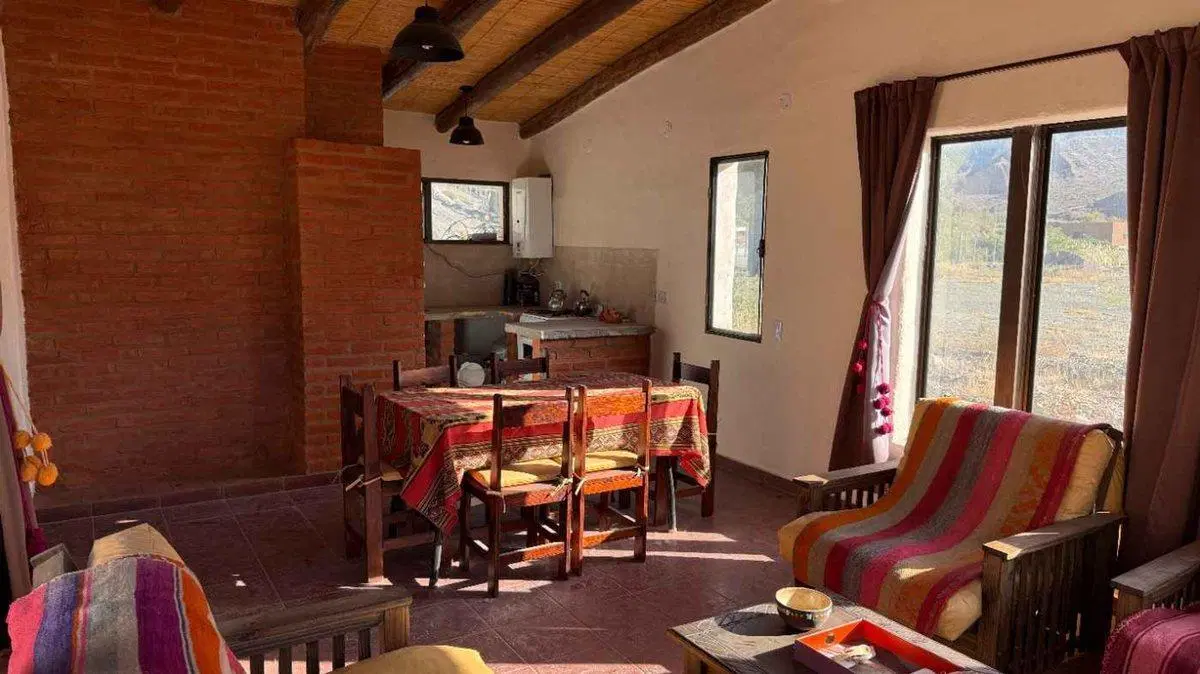 VENTA CASA 2 AMBIENTES TERRENO 867M2 PURMAMARCA 3