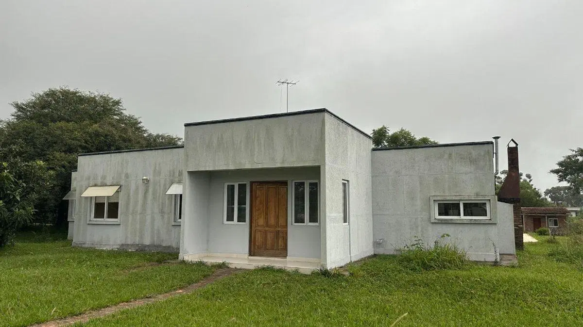 VENTA CASA COUNTRY LAS DELICIAS 3 DORM + PILETA 3