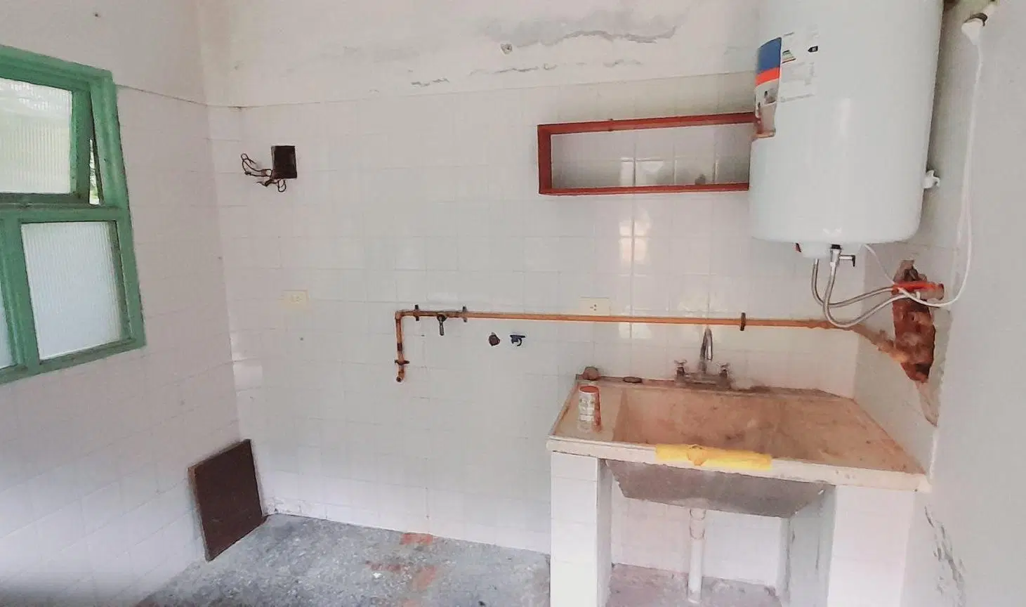 VENTA DE CASA EN B LOS PERALES 5