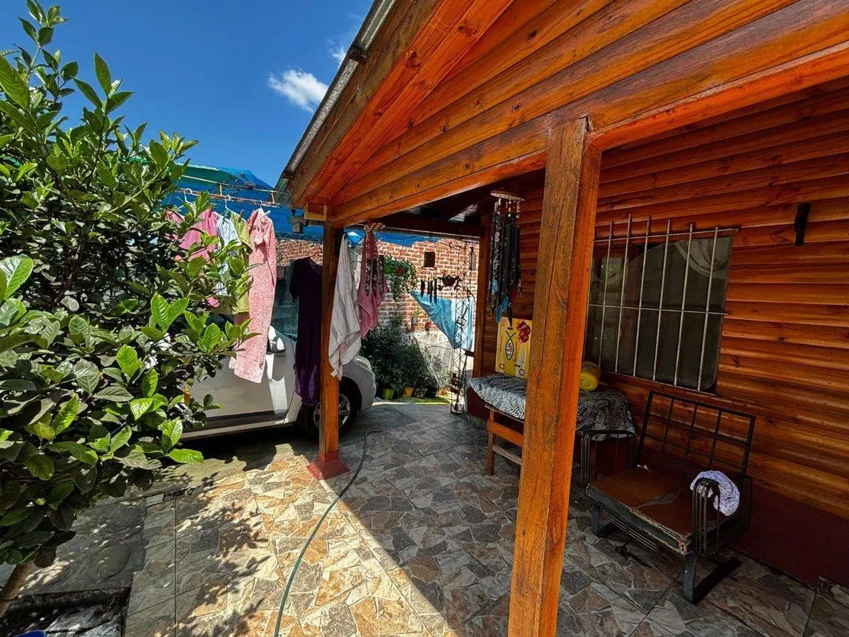 VENTA CASA 3 DORMITORIOS PRE FABRICADA LOS PERALES 3