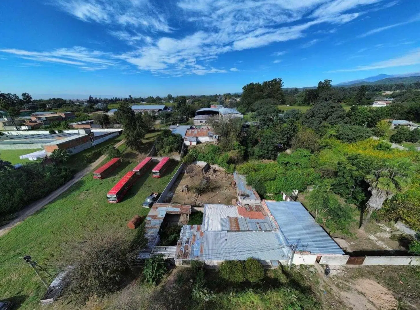 TERRENO DE 1050M2 + CASA B° ALTO COMEDERO 5
