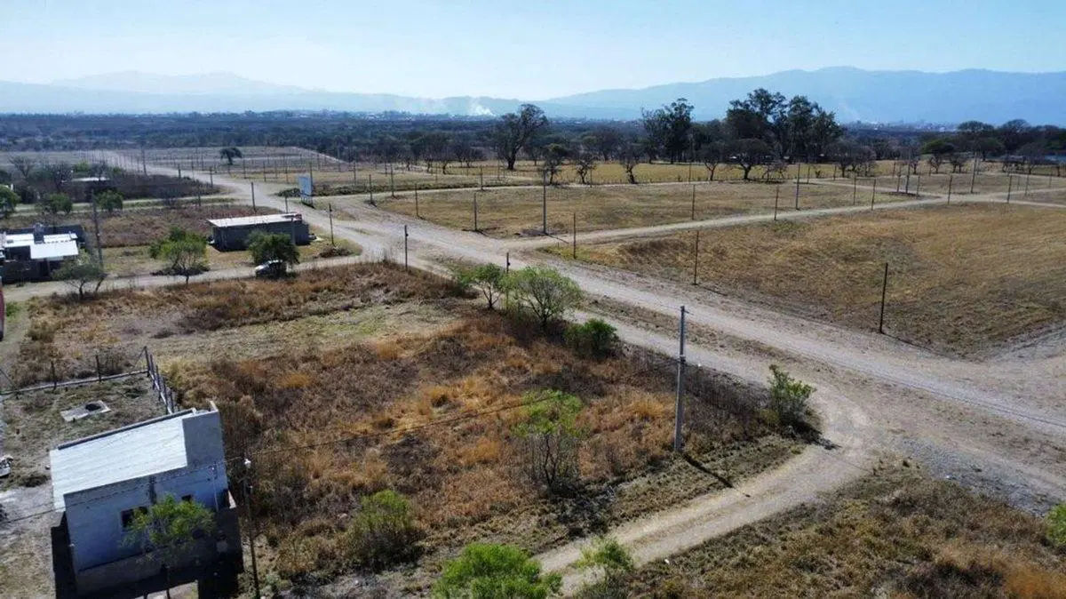 VENTA TERRENO 300m2 EN NUEVO ALISOS 5