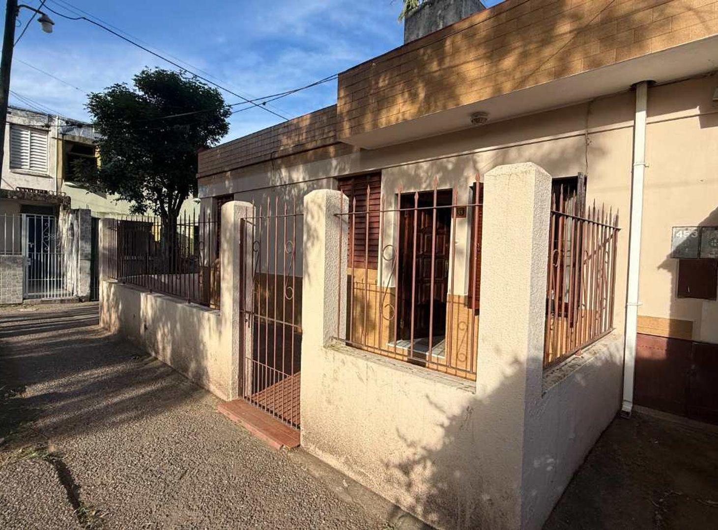 VENTA CASA 5 DORM 104 m² - B° SANTA RITA - JUJUY
