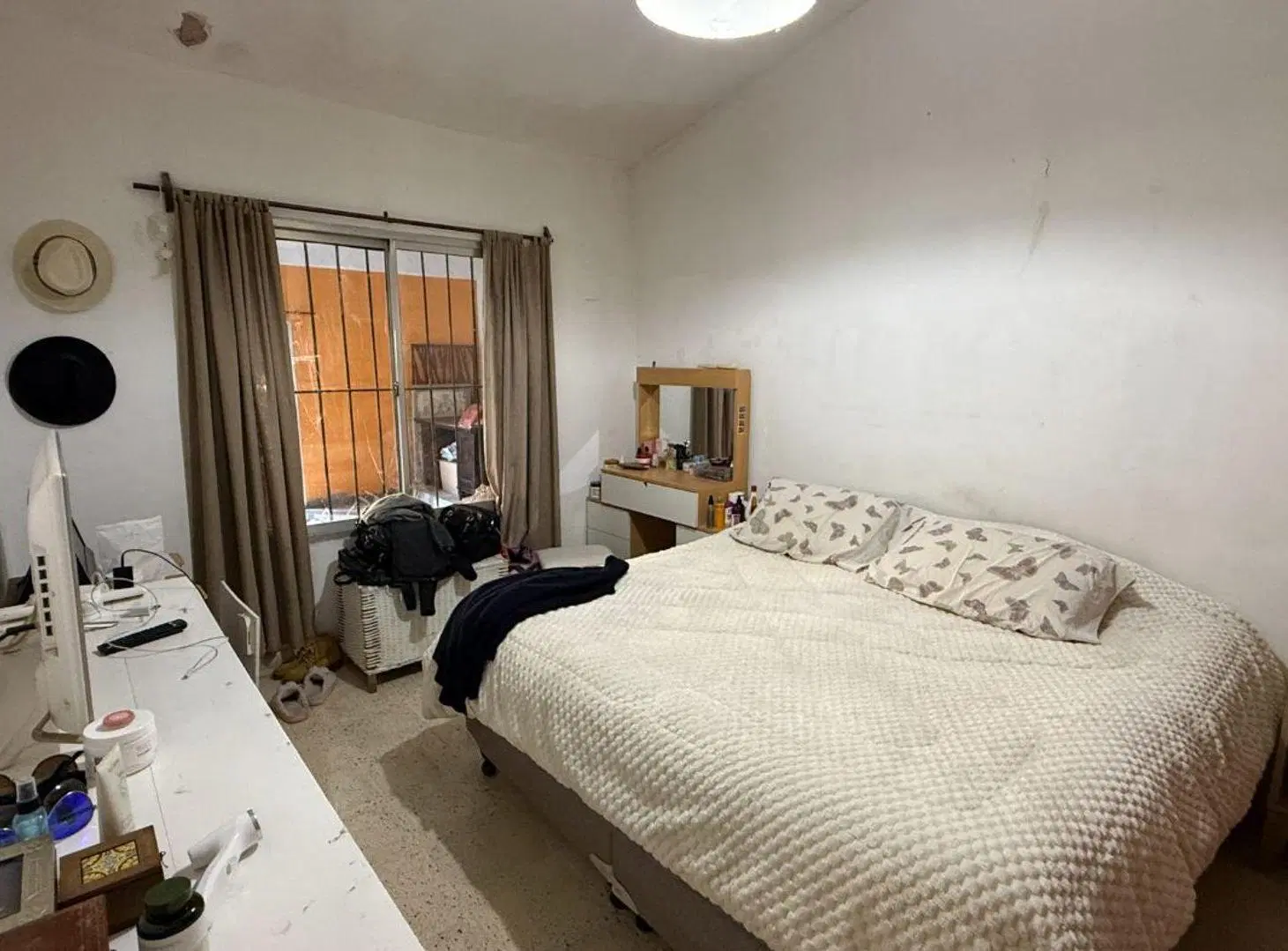 VENTA CASA + DTO + DEPOSITO B° VILLA JARDIN REYES 4