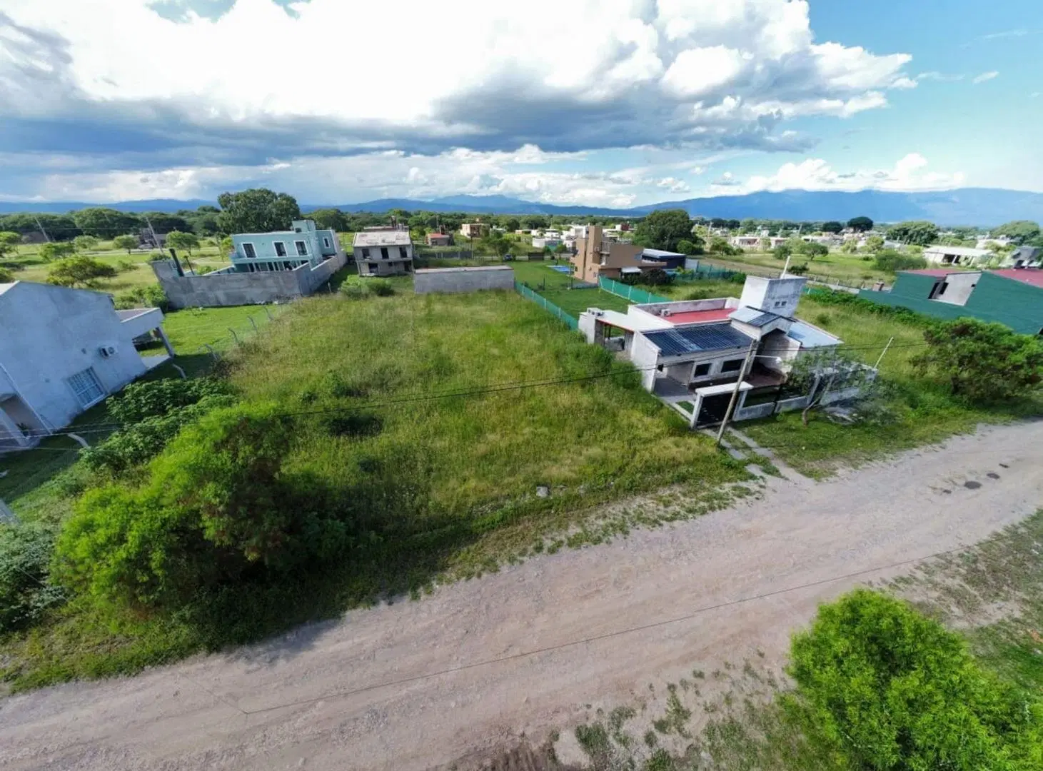 VENTA TERRENO 600M² BOSQUE DEL CEIBAL 2 4