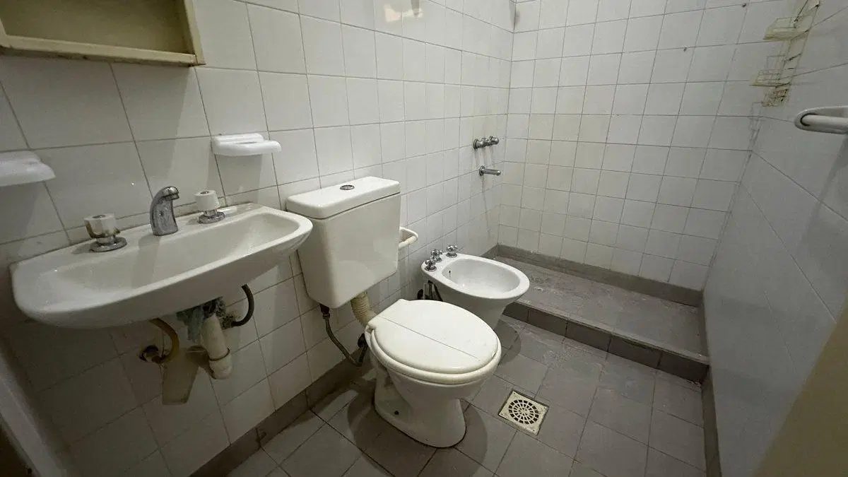 VENTA CASA B° LA POSTA PERICO-216M2-3 DORMITORIOS 5