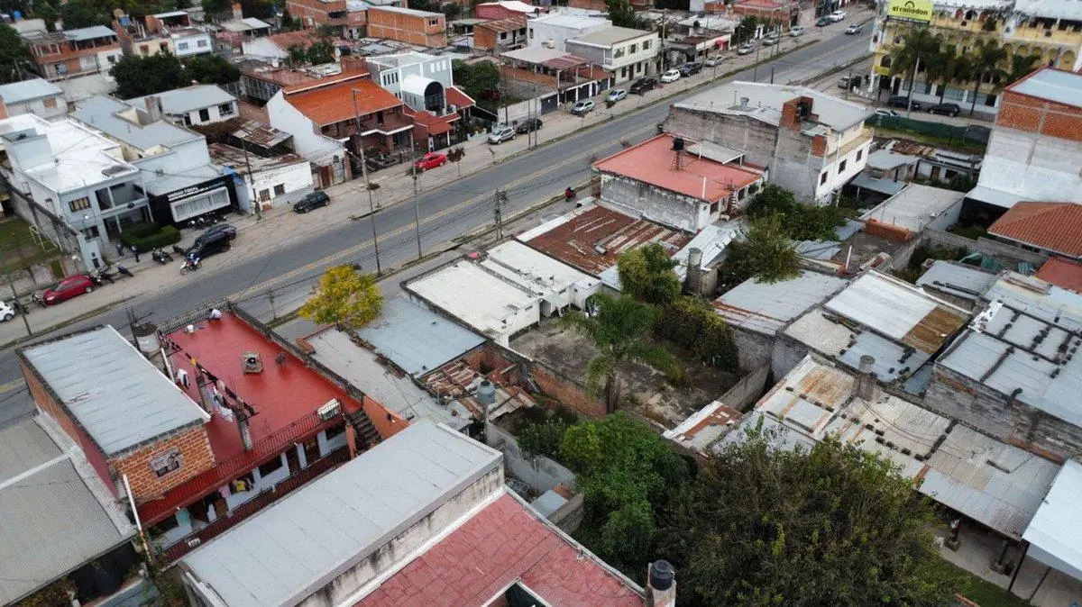 VENTA TERRENO 297 M2 SOBRE AV BALBIN Bº CHIJRA CC3 5