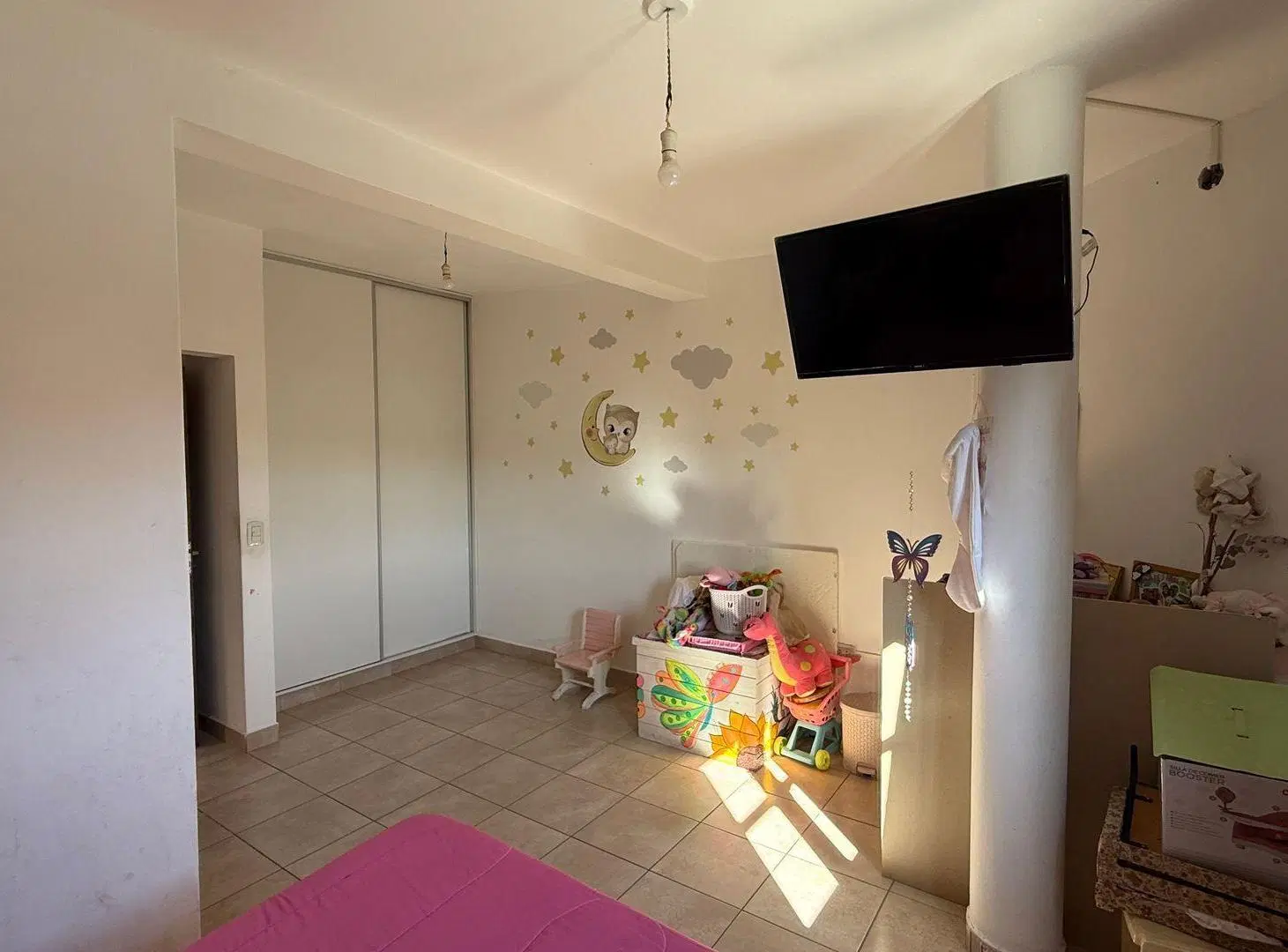 VENTA CASA 2 DORM- 310 m2 B° BAJO LA VIÑA 2